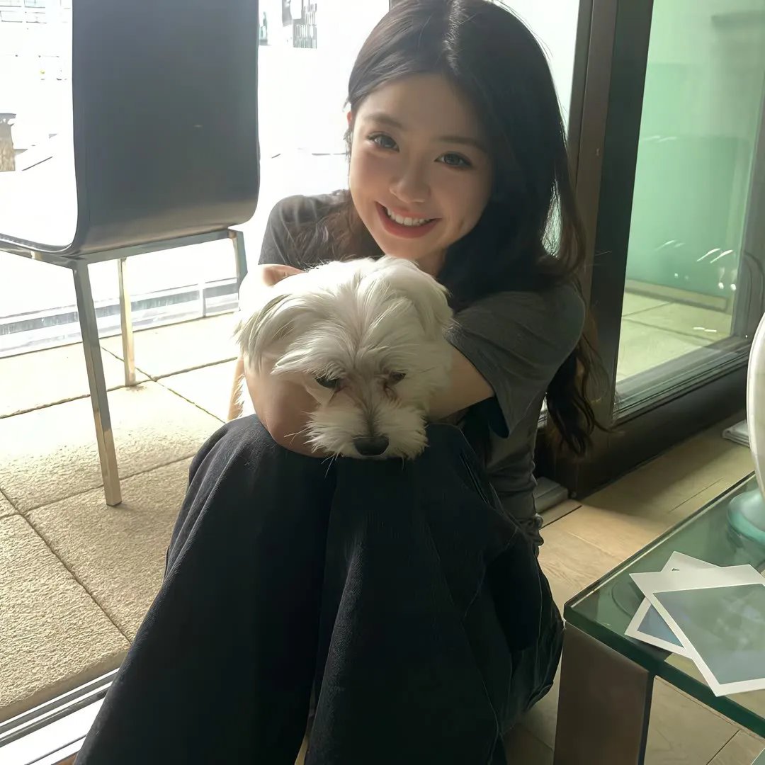 穿成200斤农妇后,首辅他真香了